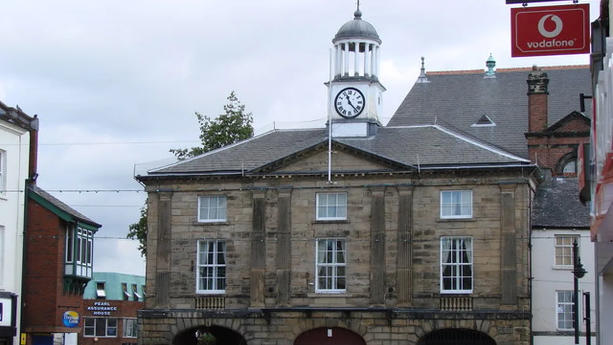 Pontefract Old Town Hall. Photograph by Bill Henderson, CC BY-SA 2.0.