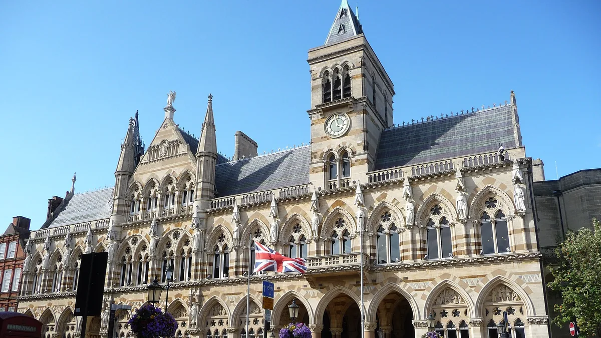 Northampton Guildhall. Photograph by Immanuel Giel, CC0.