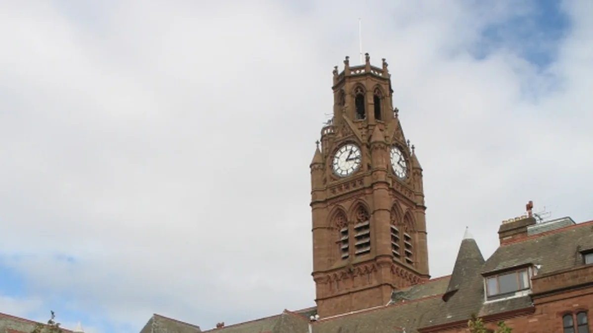 Barrow Town Hall. Photograph by Ian Petticrew, CC BY-SA 2.0.