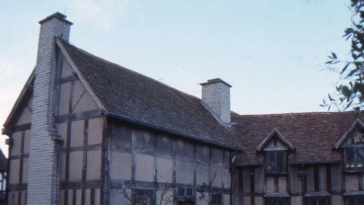 Shakespeare's Birthplace in Stratford-upon-Avon. Photograph by Christopher Hilton, CC BY-SA 2.0.