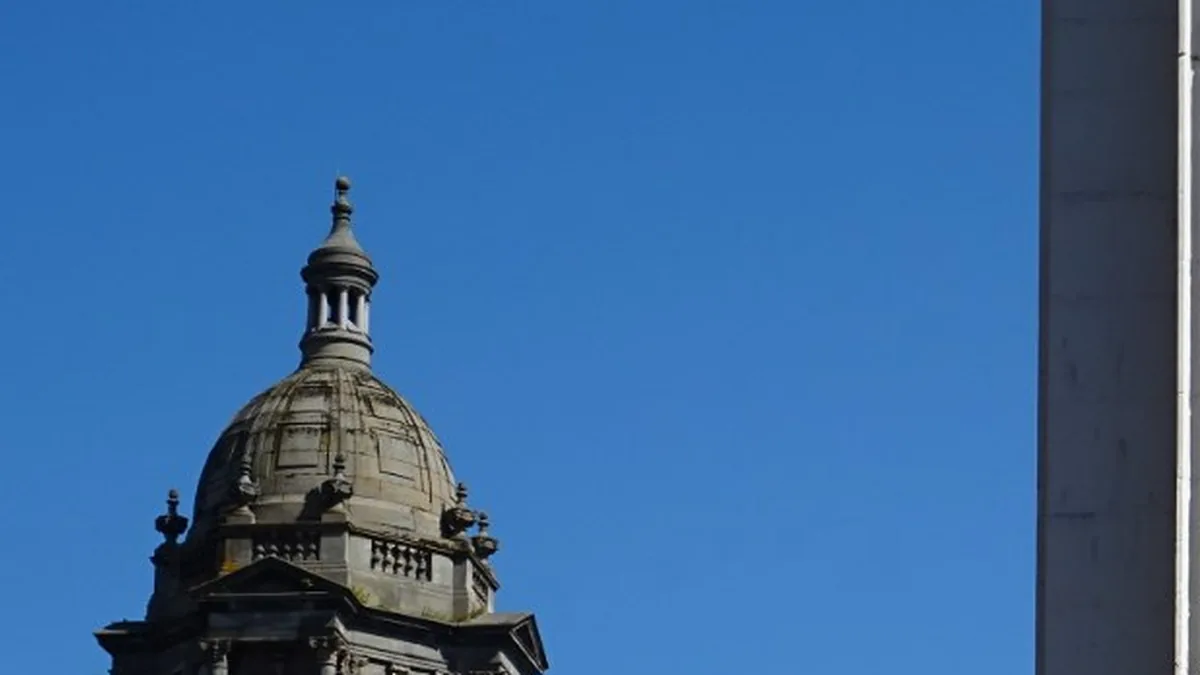 Glasgow City Chambers. Photograph by Philip Halling, CC BY-SA 2.0.