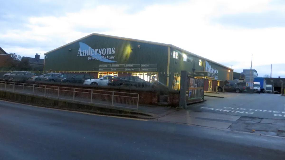 Andersons retail showroom on Denton Street, Carlisle. Photograph by Graham Robson, CC BY-SA 2.0.