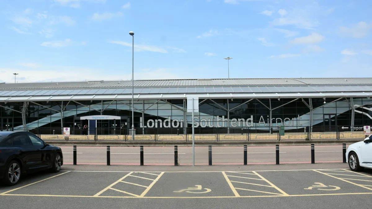 London Southend Airport terminal. Photograph by Trevor Harris, CC BY-SA 2.0.