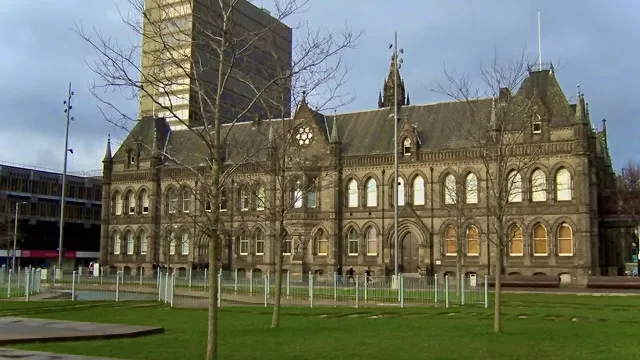 Middlesbrough Town Hall from the lawn. Photograph by JThomas, CC BY-SA 2.0.